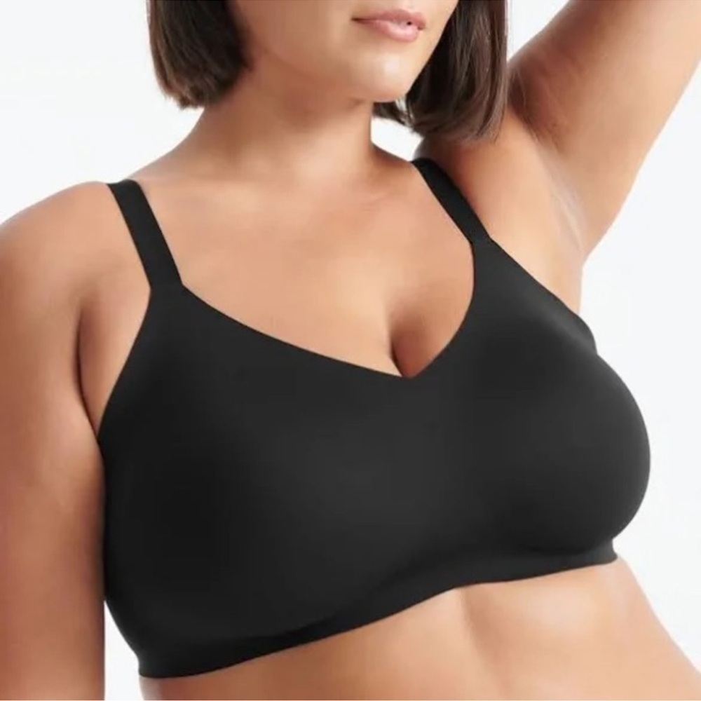 KNIX Padded V Neck Bra Wide Straps Size 5, 38-40 C 36-38 D Solid Black Color